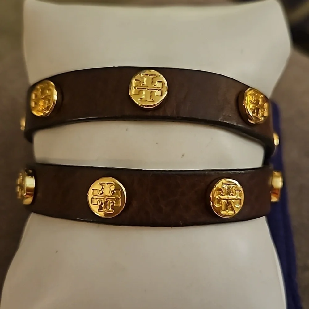 TORY BURCH Dark Brown Leather Logo Stud Wrap Bracelet